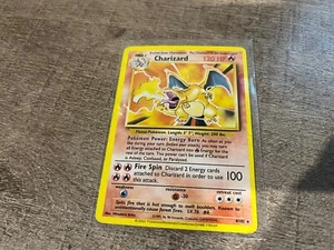 Pokemon Charizard Card 4/102 Nintendo Game Freak 2022 As New - Picture 1 of 5