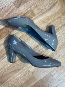 Womens Size 8 Ralph Lauren Shoes Pumps - Picture 1 of 6