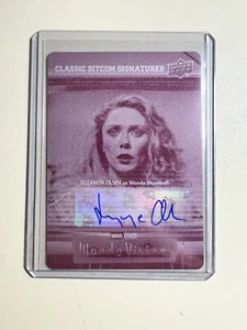 2022 Marvel Studios' WandaVision 1/1 Elizabeth Olsen as Scarlet Witch Auto Wanda - Picture 1 of 2