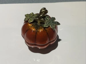 MONET Kürbis Schmuckkästchen ORANGE EMAILLE mit Strasssteinen Herbst Ernte - Bild 1 von 4