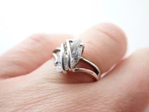 Vintage Signed Sterling Silver Clear Stone Estate Band Ring Sz 7 - Picture 1 of 5