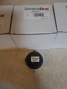 ServiceFirst Honeywell 3” WC SPST Pressure Switch CNT03671  - Picture 1 of 7