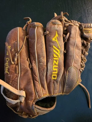 Бейсбольная перчатка Mizuno Classic Soft Pro 12,75 дюйма для аутфилда бросок правой рукой GCP81S - Изображение 1 из 4