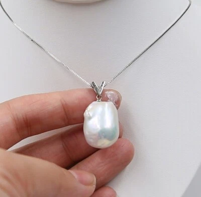 South Sea Pearl Bi-color Baroque 15x16x20mm Maluku Indonesia undrilled pendant - Image 1 of 4
