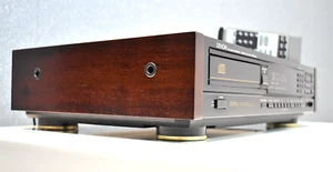 DENON DCD-1400 Spitzenklasse CD-Player mit Zubehör Top Zustand - Bild 1 von 14