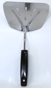 Vintage Foley MPLS Stainless Steel Wide Slotted Curved Spatula Scoop Flipper MCM - Picture 1 of 13