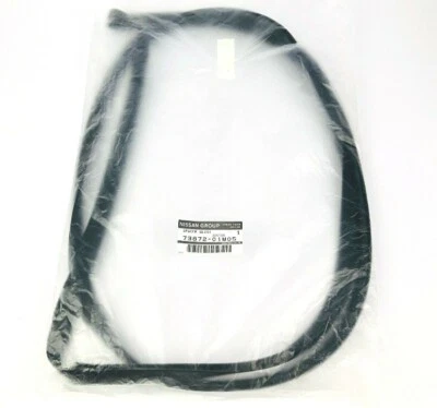 PROTECTOR CRISTAL NISSAN ORIGINAL OEM 720DATSUN1979/01-1985/10 73872-01M05 Foto 1 de 4