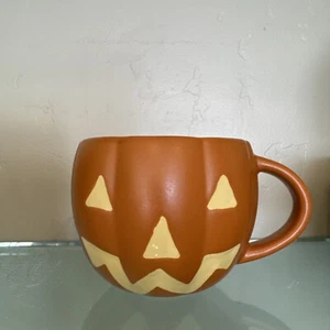 NEW Pottery Barn Orange Halloween Jack o Lantern Mug 17 OZ Stoneware Set Of 4 - Picture 1 of 2