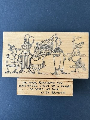 Impresiones artísticas cumpleaños de pandilla de personas mayores LOTE de 2 estampillas de goma divertidas Foto 1 de 4