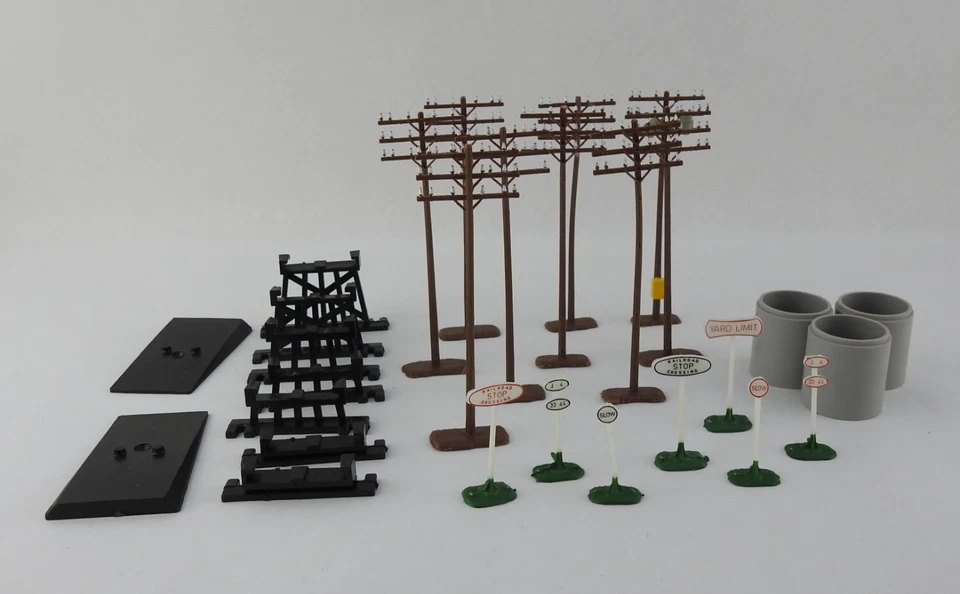 Vintage Train Accessories HO Scale Electric Poles Train Signs Lot - Image 1 of 4