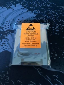 SanDisk 800GB Internal 2.5" (SDLKOC6R-800G-5CA1) SSD - Picture 1 of 2