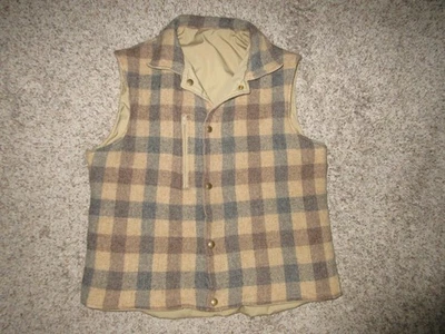 VTG Woolrich Men Wool Plaid Flannel Reversible Vest LARGE Snap Khaki Insulated - Image 1 of 4