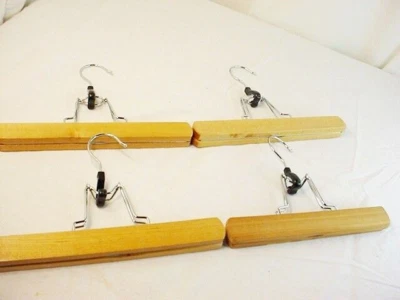 4 PANTALONES FALDA Estilo Abrazadera De Colección Perchas MADERA ACERO 9 3/4" Largo Cedro FrShp Foto 1 de 4