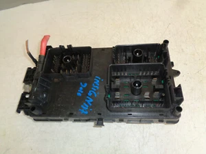 VAUXHALL INSIGNIA A MK1 2010 SOTTO COFANO SCATOLA FUSIBILI SCATOLA RELÈ 13275881 - Foto 1 di 6