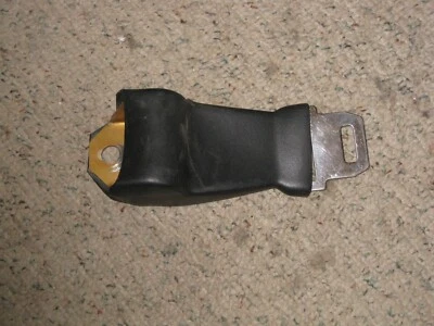 Ford años 60 negro cinturón de seguridad retractor corto OEM Fairlane Falcon Mercury Comet LorR Foto 1 de 4