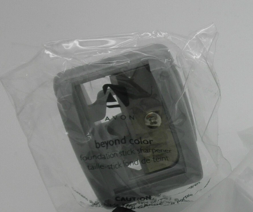 Точилка для тональной основы AVON Beyond Color - Изображение 1 из 1