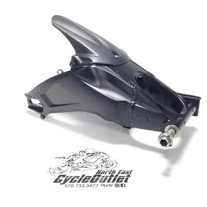 Suzuki GSXR600 GSXR750 2018 11-25 OEM basculante trasero suspensión brazo oscilante *leer - Imagen 1 de 17