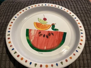 Nuevo con etiquetas Placa de plástico de 21 cm nueva - La oruga muy hambrienta - Reutilizable - Imagen 1 de 4