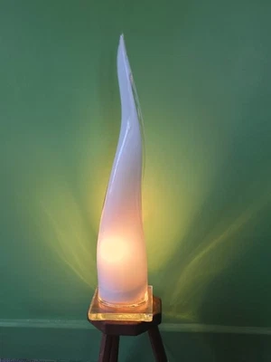 Magnificent vintage Italian glass lamp of significant size - Image 1 of 4