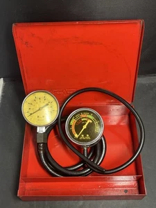 Medidores probadores de presión y vacío con bomba de combustible a presión - Imagen 1 de 5