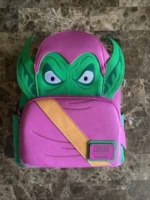 Mini mochila Loungefly Marvel Foto 1 de 4