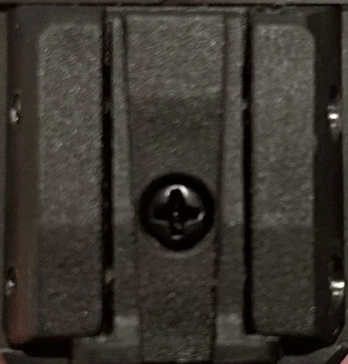 Tornillo de mira trasera Taurus. G2, G2S, G2C, G3, TX22, 709. Foto 1 de 2