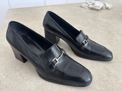 Gucci Women’s Vintage Black Leather Horsebit Loafers / Block Heel Made in Italy - Image 1 of 4