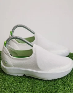 Zapatos bajos OOFOS OOmg eeZee para mujer talla 8,5 blancos sin cordones zapatillas de recuperación - Imagen 1 de 10