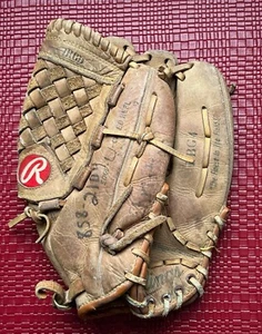 Fernando Valenzuela Rawlings Vintage RBG4 Fastback Leather Baseball Glove - RH - Picture 1 of 3
