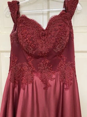 美丽连身裙 — 第 1/4 张图片