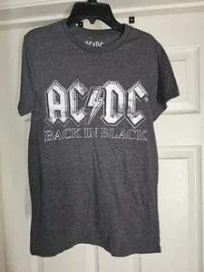 CAMISETA PARA ADULTOS AC/DC ESPALDA EN NEGRO BANDA DE ROCK ROLL CONCIERTO EVENTO CAMISETA PEQUEÑA - Imagen 1 de 3