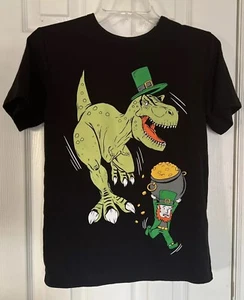 Children's Place T-Rex Dinosaur Chasing Leprechaun T-shirt Youth Large RN59284 - Picture 1 of 5