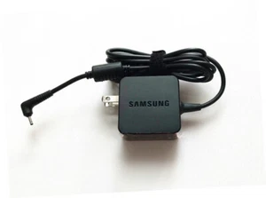 Original 12V 2.2A AC Power Adapter Charger For SAMSUNG 110S1J 930X2K XQ700T1C - Picture 1 of 5