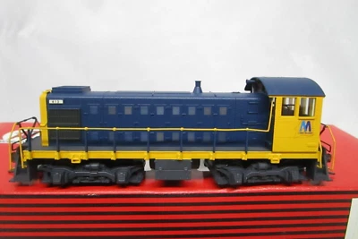 Atlas HO Scale LIRR Long Island Rail MTA Alco S1 Diesel Locomotive #413 Custom - Image 1 of 4