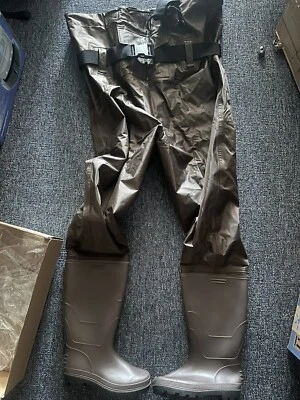 TIDEWE Chest Waders Hunting Fishing Waders  Men Size 6 Brown Boots BNIB - Image 1 of 4