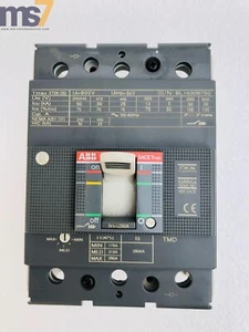 ABB Tmax XT3N 250 MOLDED CASE CIRCUIT BREAKER 250A 3 POLE -NEW - Picture 1 of 9