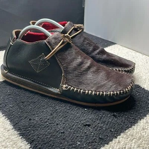 Olukai Ali'i Ekolu schwarz Leder Kalbshaar 8M genäht Kork Samt Loafer Slipper - Bild 1 von 8
