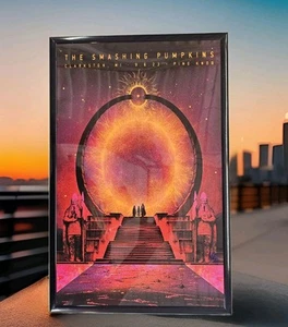 Smashing Pumpkins 2023 Clarkston MI Konzert Poster 11 x 17 gerahmt - Bild 1 von 2