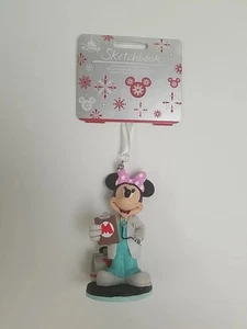Disney 2022 Doctor Minnie Mouse Figural Christmas Ornament Skizzenbuch Neu mit Etikett - Bild 1 von 1
