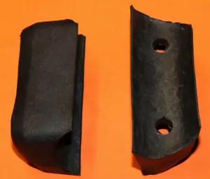 97-2208 PAIR TRIUMPH T140 TR7 T150 T160 HEADLAMP EAR MOUNTING RUBBER 1973-81 - Picture 1 of 3