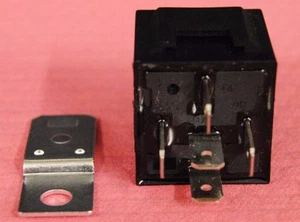 Relé de repuesto sellado impermeable Toro 12V 5 terminales 1-643275 ¡ENVÍO GRATUITO! - Imagen 1 de 4