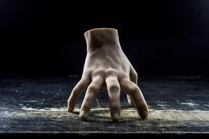 Thing Hand - Poseable Silicone Hand Prop Decoration - Life-sized and very real - Picture 1 of 7