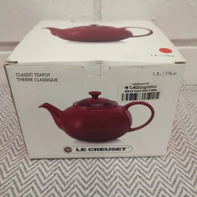Le Creuset Stoneware Classic Teapot - Cerise Ombré Red 1.3L / 5.49 Cups - Image 1 of 4