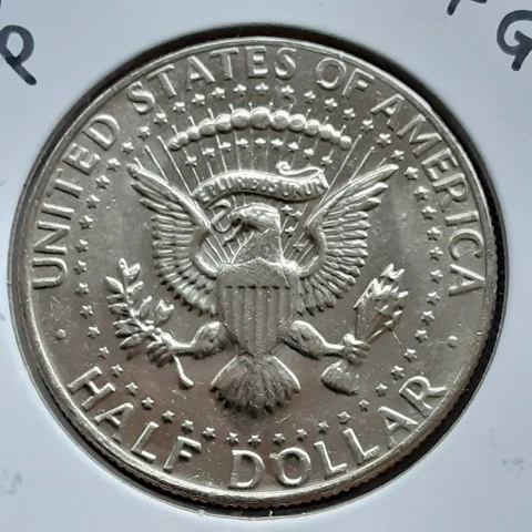 Kennedy Half Dollar No FG Error Coin 1982-P Missing Designer's Initials 50c U.S Cover