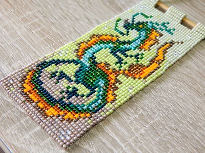 中国绿龙手工珠子家居装饰墙面或窗户 — 第 1/4 张图片