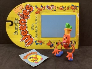 1983 1986 Kiscom BUNVILLE Weenies Wacky Weenie PVC Bendable Figure & Package - Picture 1 of 4