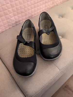 Bare Traps Mary Janes Foto 1 de 3