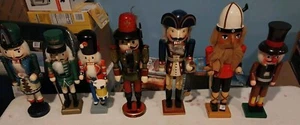 7 All Wood Nut Crackers Lot - Picture 1 of 1