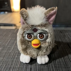 Vintage VTG Furby Buddies 1999 Plush Tiger Electronics 4 Inch Bean Bag Plush - Picture 1 of 3
