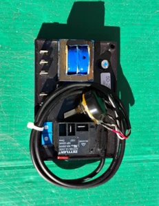 Nu-Vu 252-4001 Solid State Thermostat Control 250 Degrees F 120/240VAC / Zytron - Picture 1 of 4